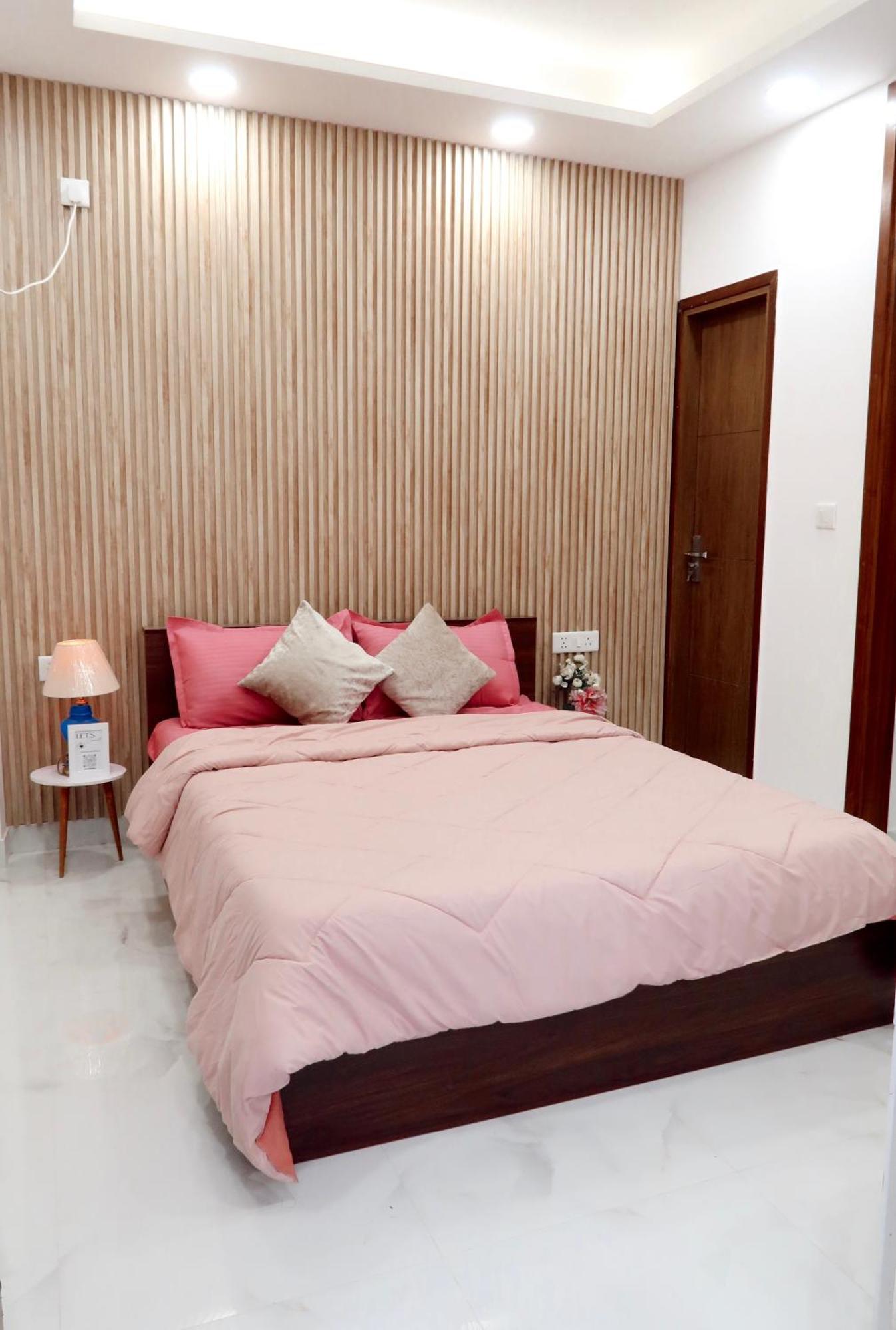 The Luxe In Delhi Apartment