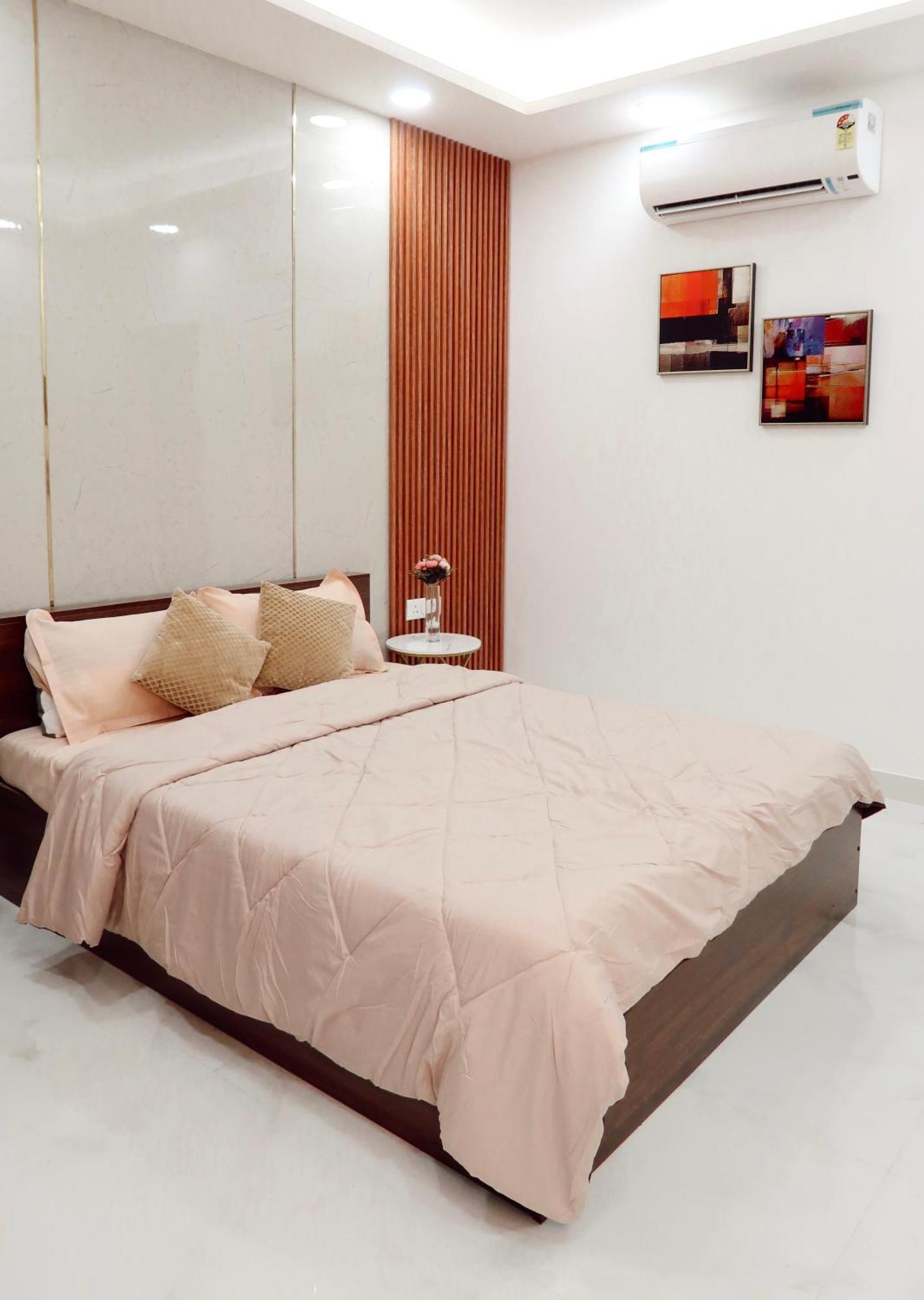 The Luxe In Delhi *